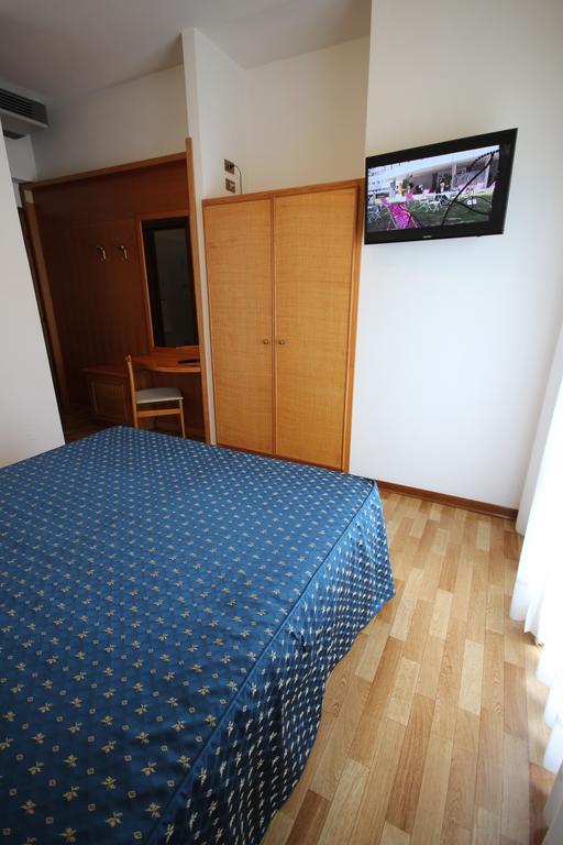 Hotel Roma Lido di Jesolo Quarto foto